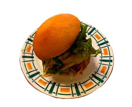 Faux pulled pork sandwich by alban