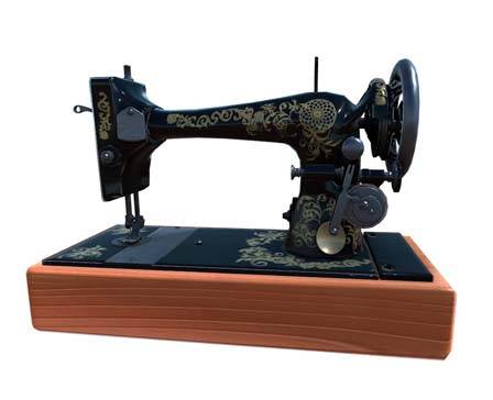 Vintage Sewing Machine by Eryn_Noel