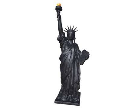 Mini Statue of Liberty by jerryfisher
