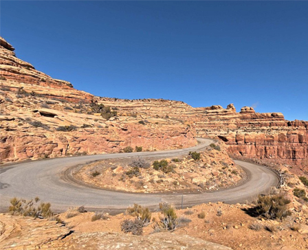 Serpentine Valley by mozillareality